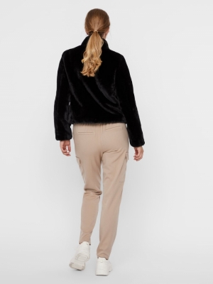 10230905 black