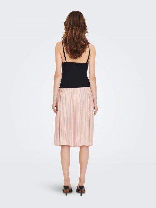 15254647 Black   