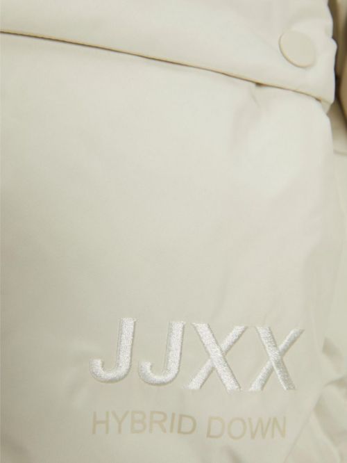 12214745 Bone White