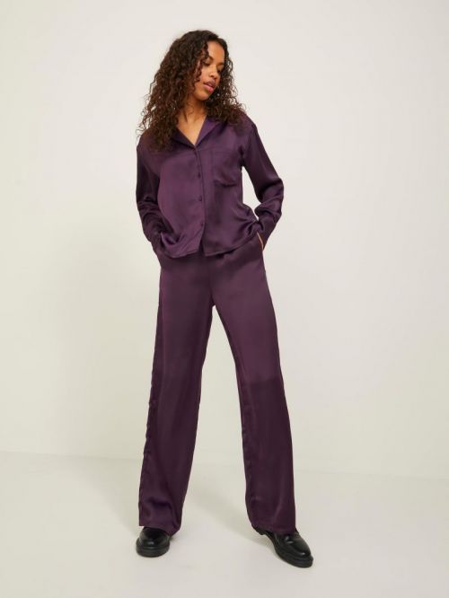 12200160 Purple Pennant