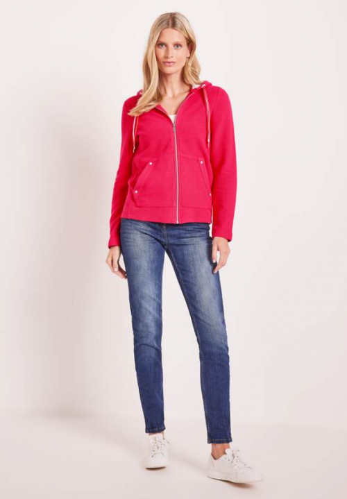 B319398 14472 strawberr