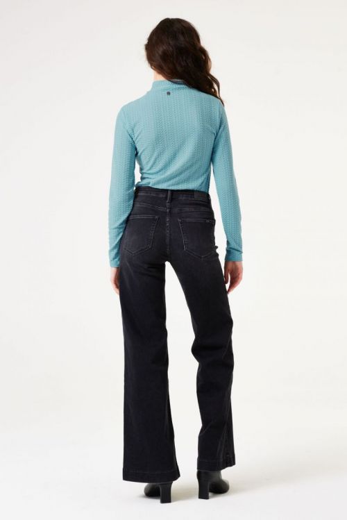 X40210 5577 Nile Blue