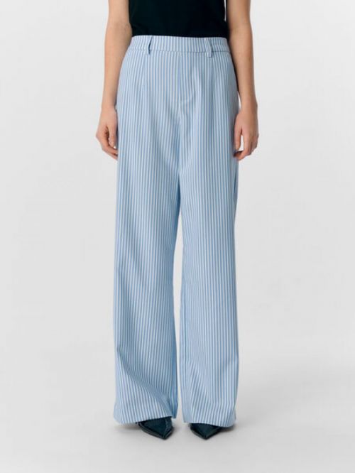 23040544 Cl. D. CORNFLOW