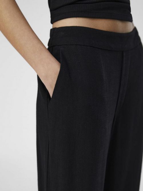 23040671 Black