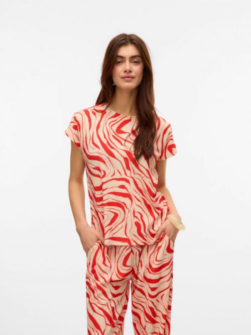 10322911 Fiery Red Buki