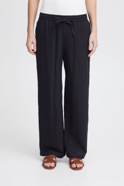 20121644 194008 Black