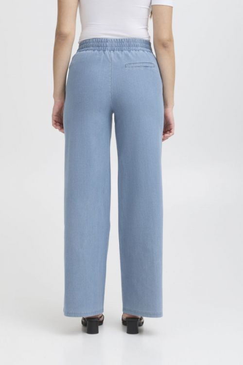 20123368 204711 Denim Li