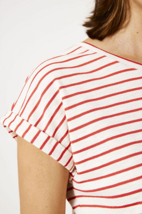 Z0021 3979 Ruby R