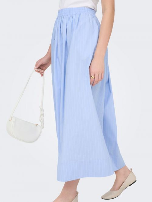 15347024 Cashmere Blue C