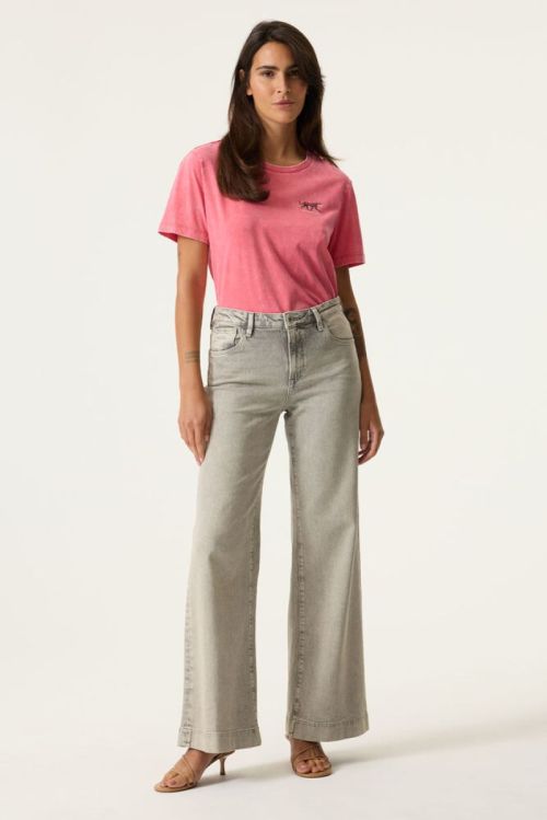 Z00012 - 48252 5233 Rose Garde