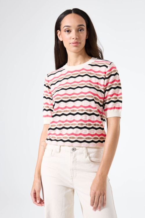 N260241 - 48033 4294 White Cap 