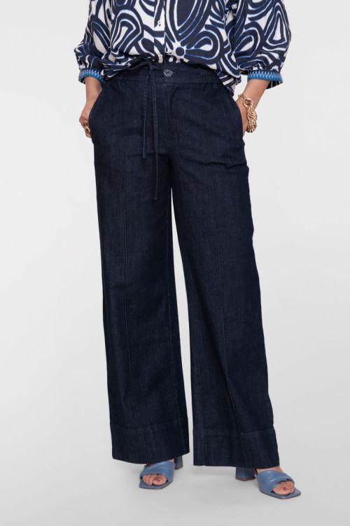 61000-10 880 Dark Blue D