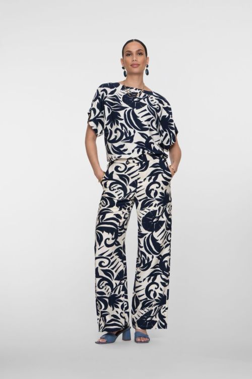 63236-26 37411 Navy/Wh