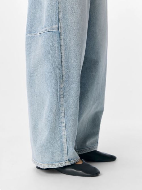 23047535 Light Blue Deni