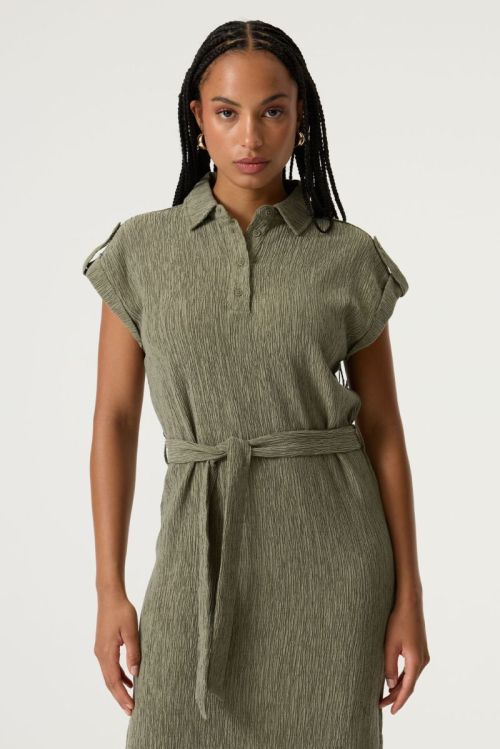 R260283 9945 Olive Bree