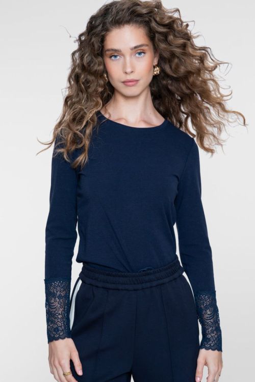 62600-26 000675 Navy