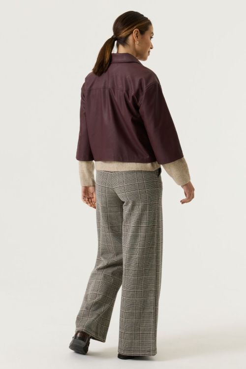 V260292 4081 Rosewood