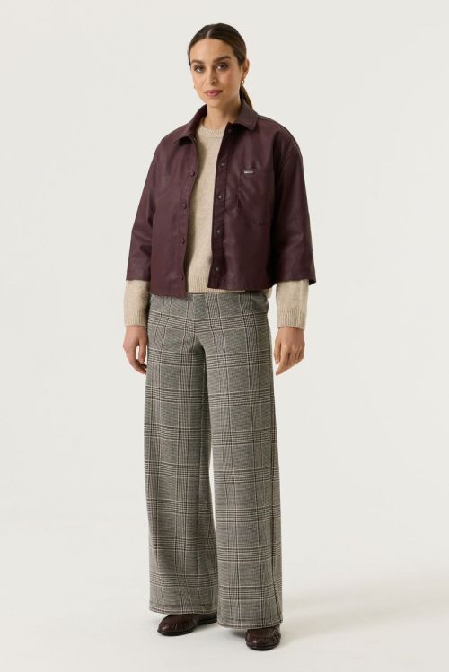 V260292 4081 Rosewood